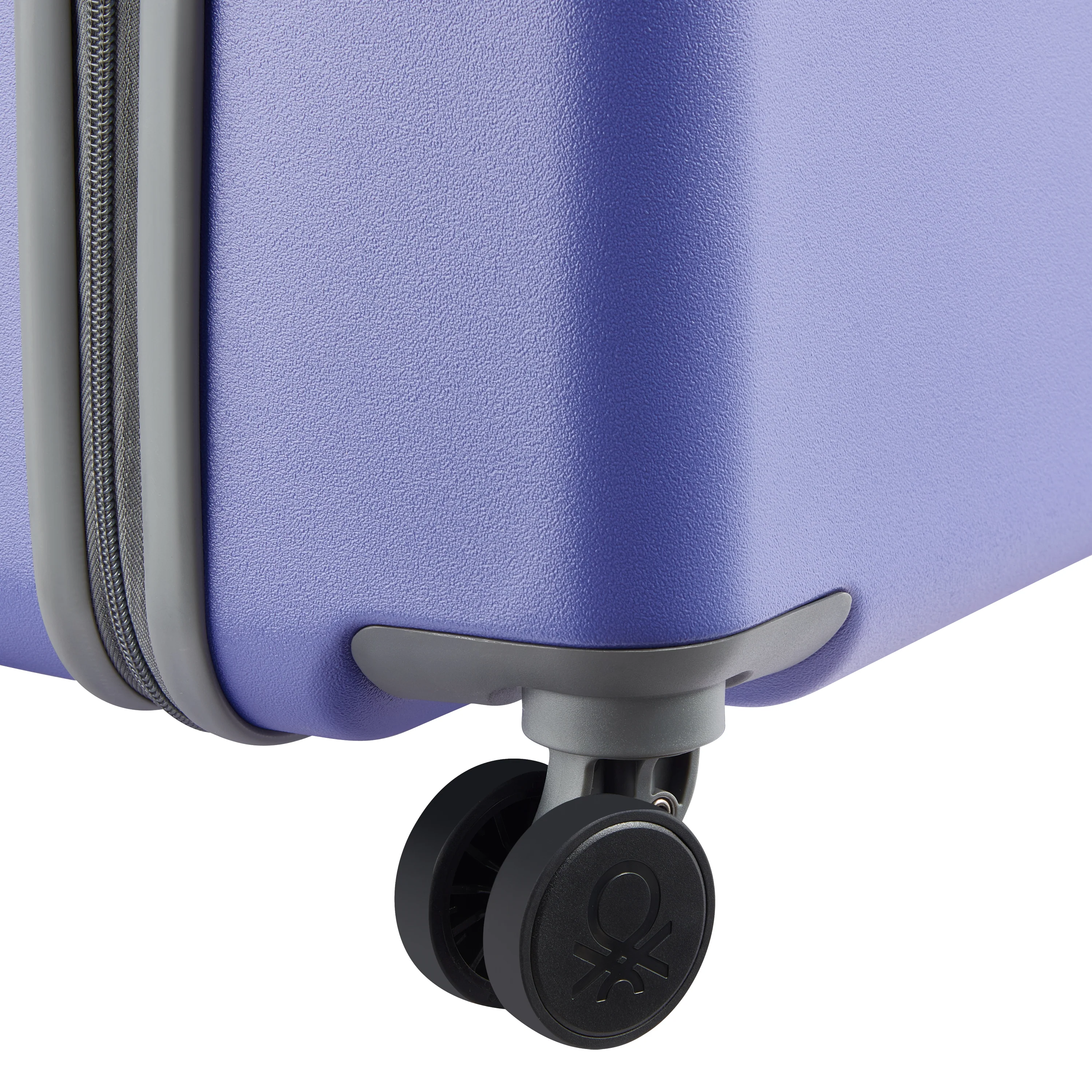 UCB HARDSIDE - M (65cm) - Image 24